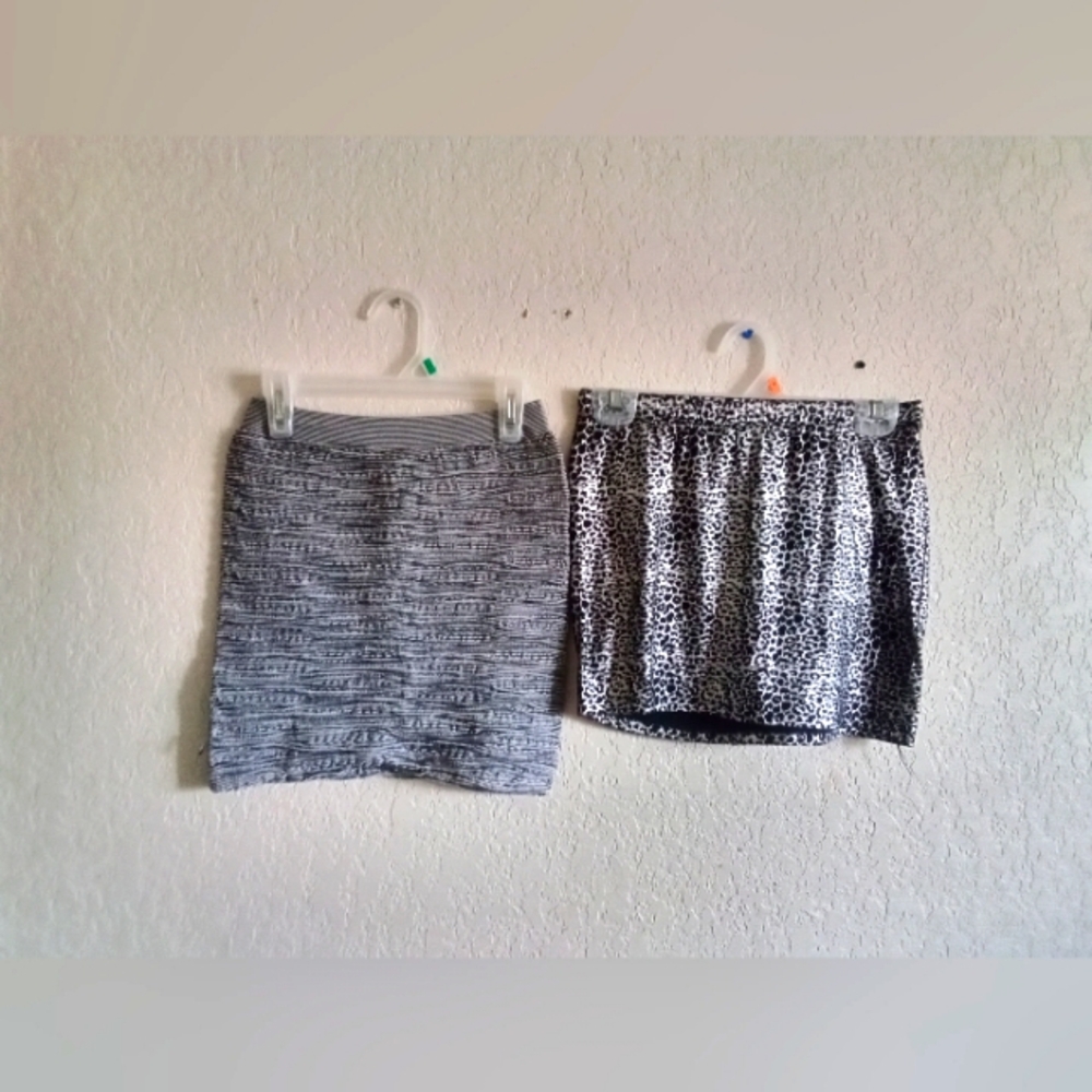 FASHION SKIRT BUNDLE: 2 PIECE SET